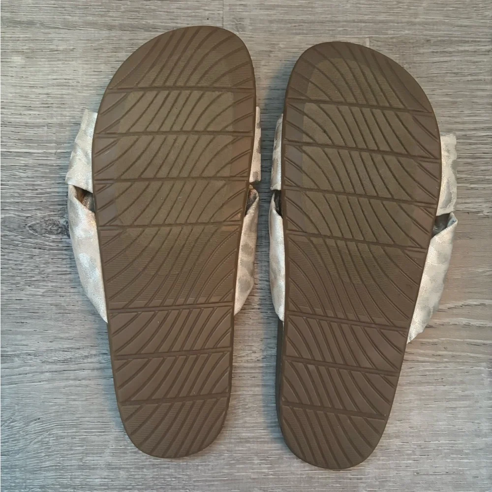❤️NEW+PRETTY GOLD/LEOPARD PRINT SLIDE SIZE~9 - Picture 6 of 7